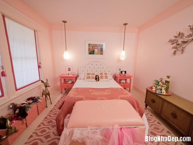 Căn phòng ngủ màu hồng đầy ngọt ngào dành cho bé gái
