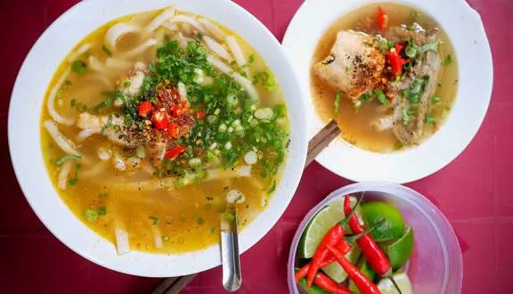 Cách làm bánh canh cá lóc Huế thơm ngon đậm đà tại nhà