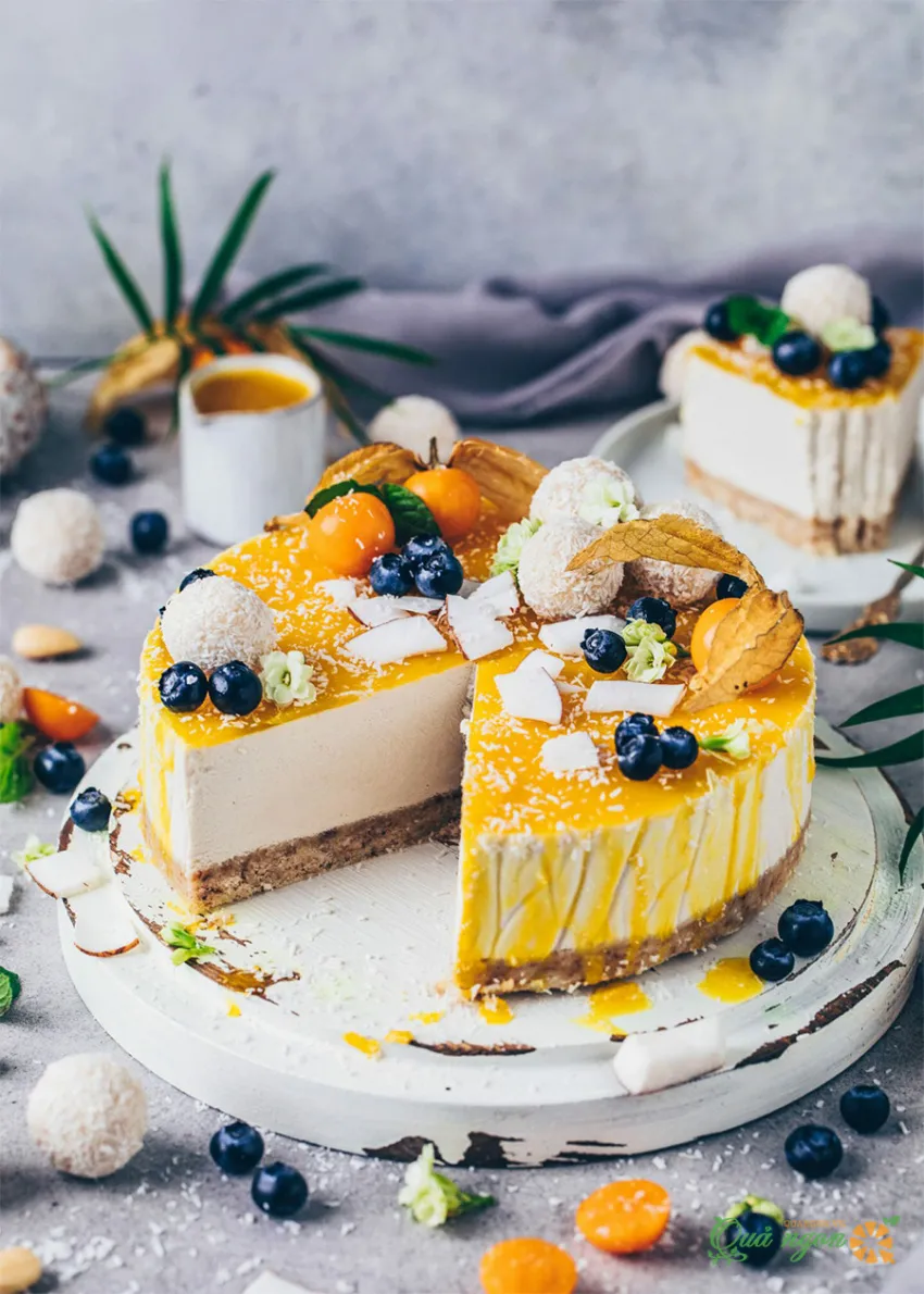 Cách làm bánh cheesecake dừa với Raffaello