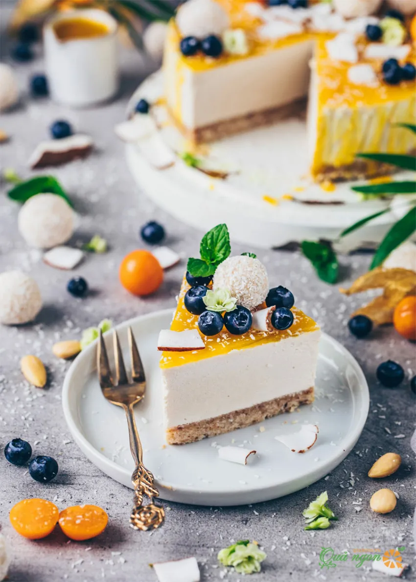 Cách làm bánh cheesecake dừa với Raffaello