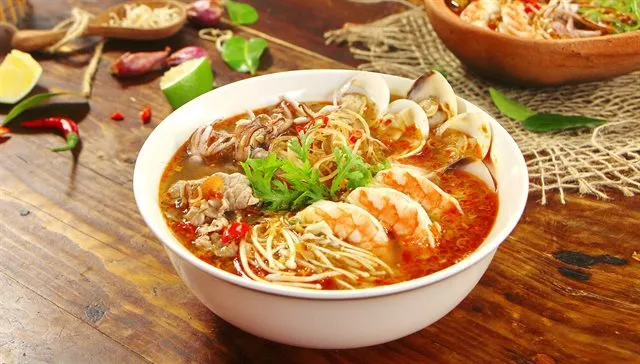 Cách làm bún thái hải sản cực ngon tại nhà