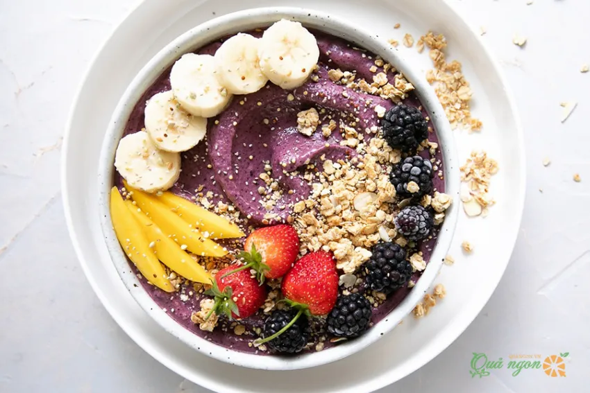 Cách làm sinh tố bát Acai giảm cân hiệu quả