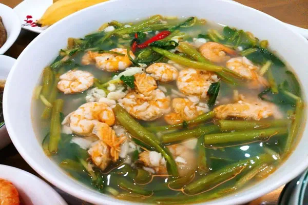 Cách nấu canh rau muống ngon, bình dị