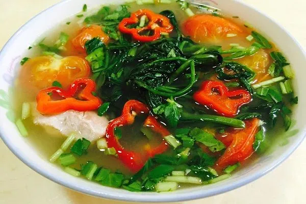 Cách nấu canh rau muống ngon, bình dị