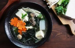 Cách nấu canh tảo biển ngon, thanh mát