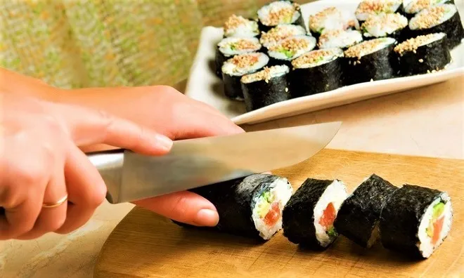 Cách nấu cơm sushi Nhật Bản ngon tại nhà