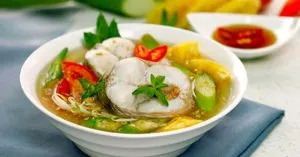 Cách nấu món canh chua cá lóc chuẩn vị như ngoài quán