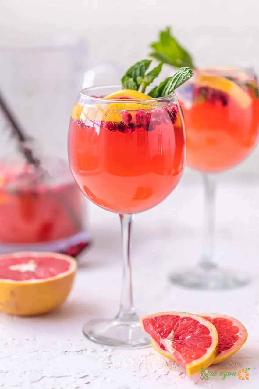 Công thức Cocktail Sangria Champagne hồng