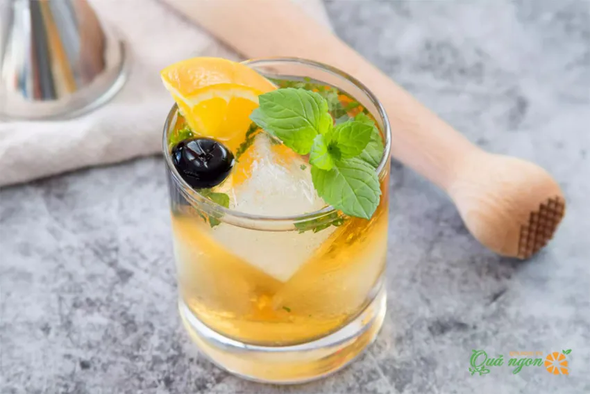 Công thức pha chế Cocktail Whiskey Smash cổ điển