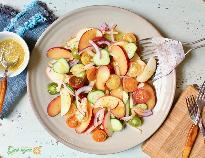 Mách bạn cách làm salad trái cây mùa thu